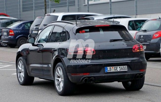 Porsche Macan 2018 - foto espía posterior