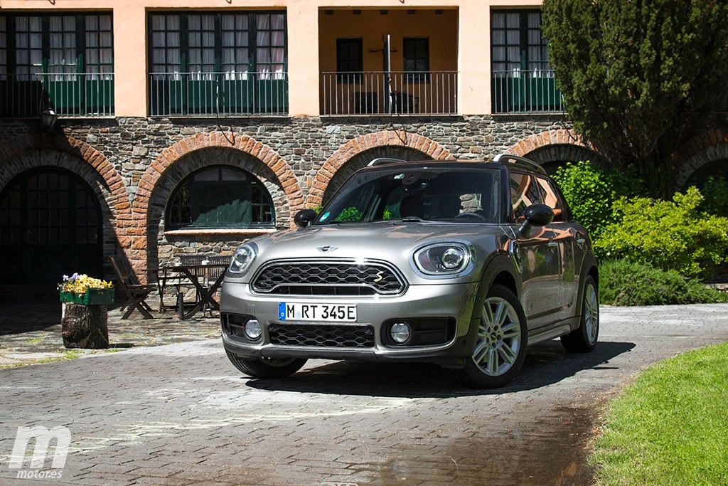 Prueba MINI Cooper SE Countryman, un híbrido glamuroso