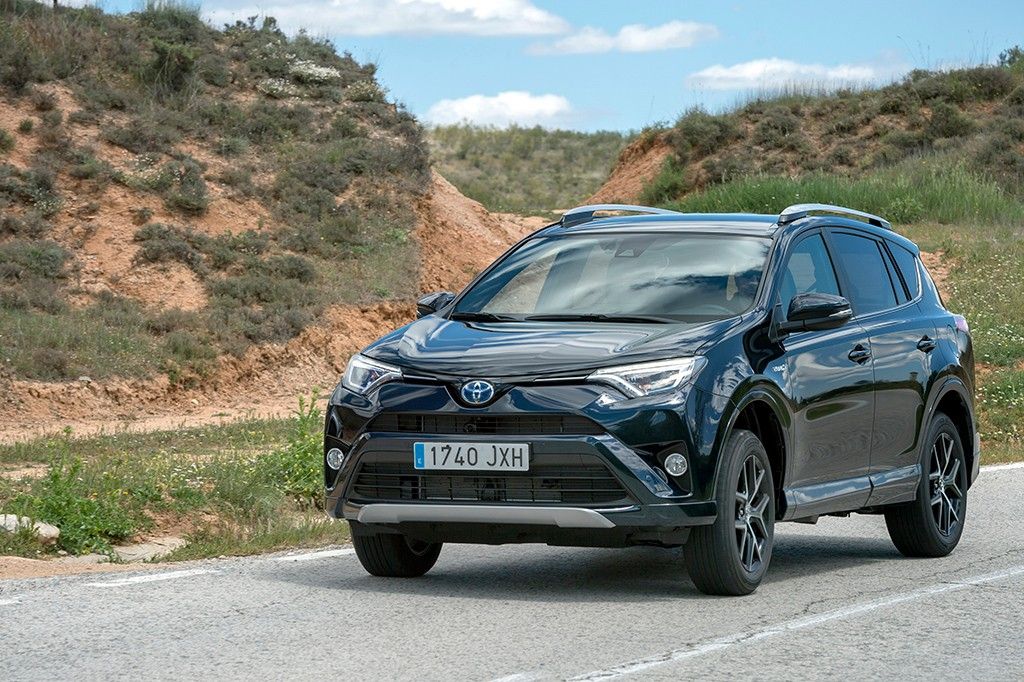 Toyota RAV4 Hybrid Feel! Edition: más equipamiento y tracción total