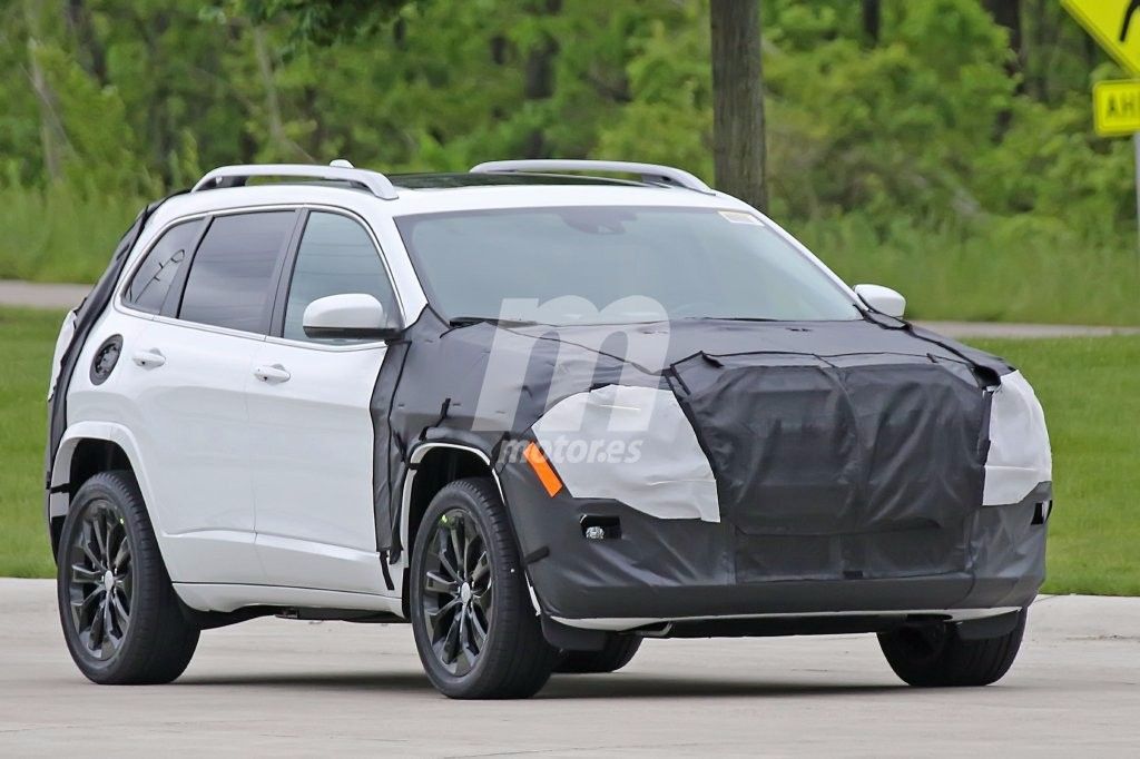 Jeep Cherokee 2018: cazado un prototipo del facelift que se avecina