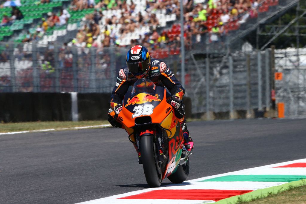 KTM correrá con tres MotoGP en Alemania y Austria