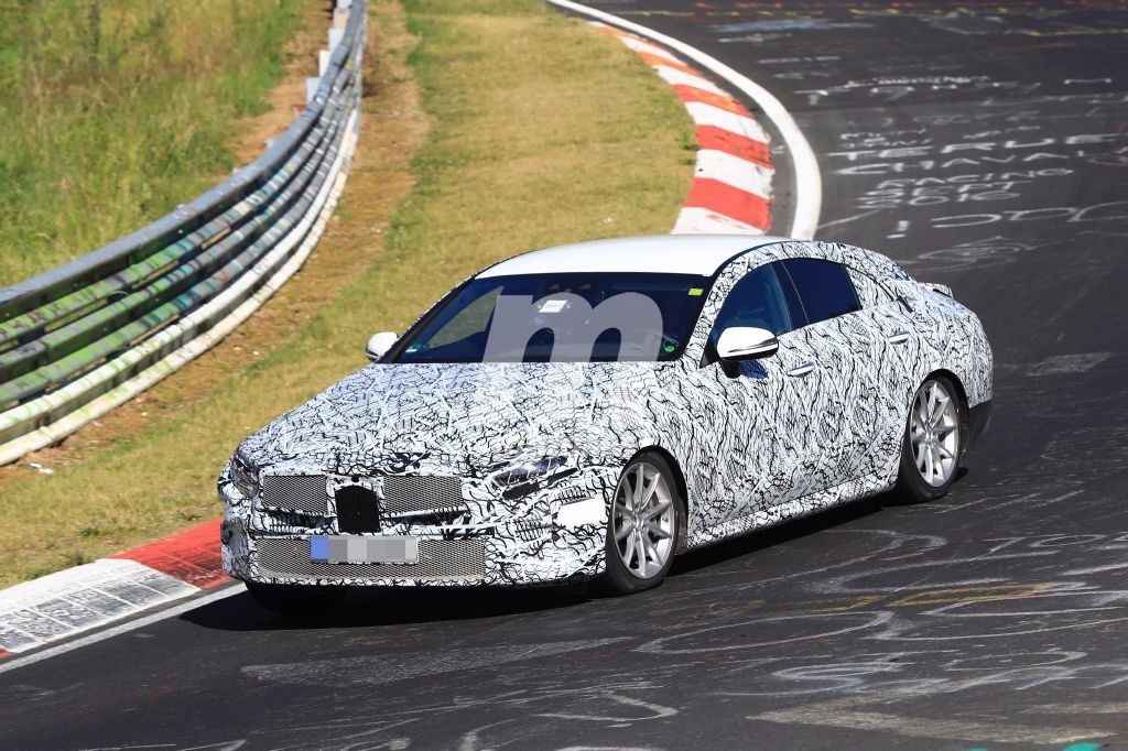 El Mercedes-Benz CLS inicia sus pruebas en circuito 