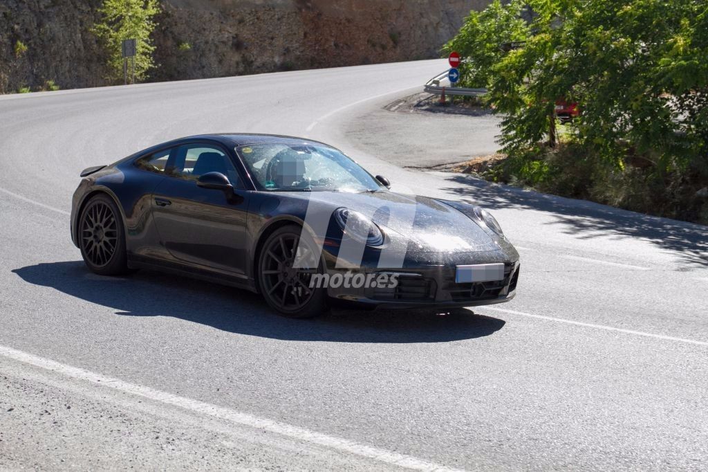 Porsche 911 Carrera: la nueva generación 992 última su desarrollo en nuestro país