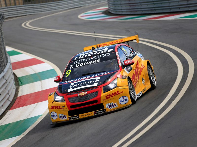 Tom Coronel sufrió 25G en su accidente en Vila Real