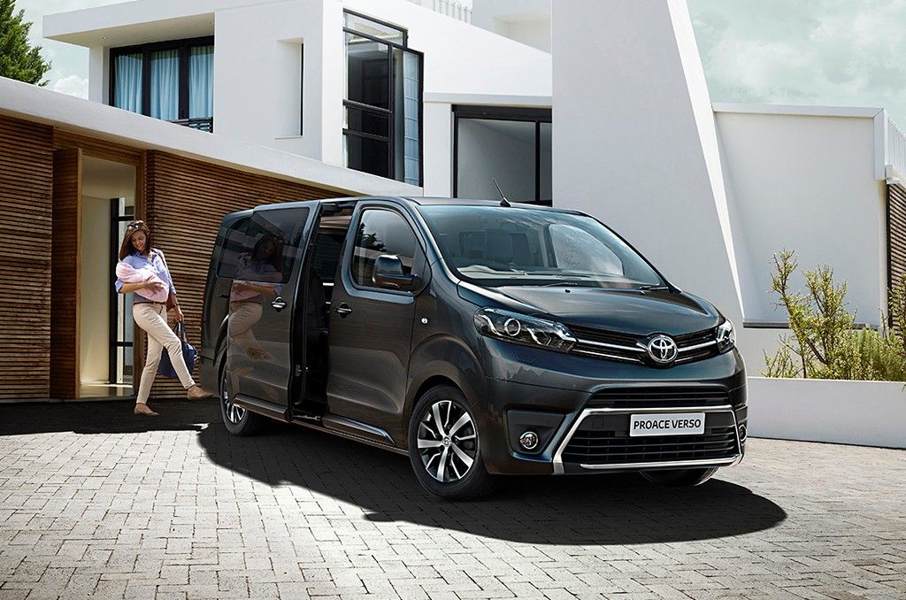 Toyota ProAce Verso VIP 2017: para la familia o clientes más exigentes