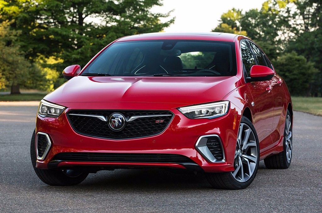 Buick Regal GS 2018: se desvela el máximo exponente deportivo de la gama