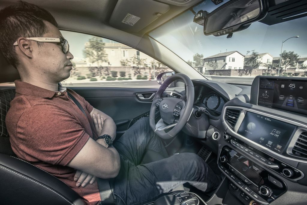 La costosa carrera hacia el coche autónomo