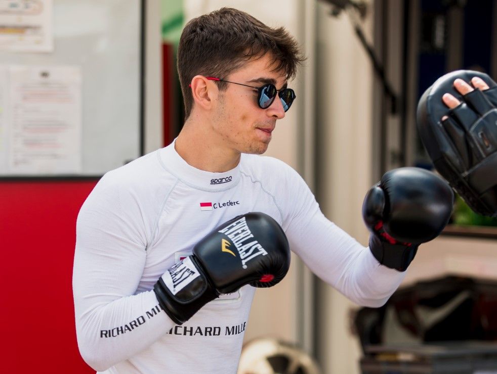 Charles Leclerc pierde la pole por una irregularidad en el diferencial