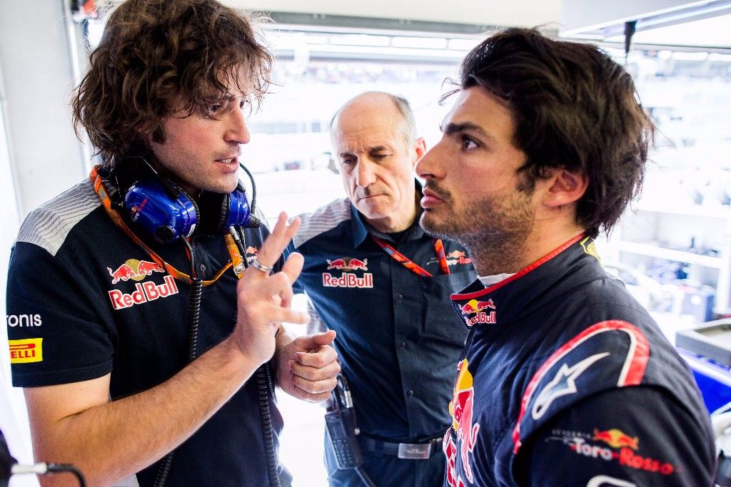 Franz Tost: "Sainz es un piloto joven, aún tiene mucho tiempo"