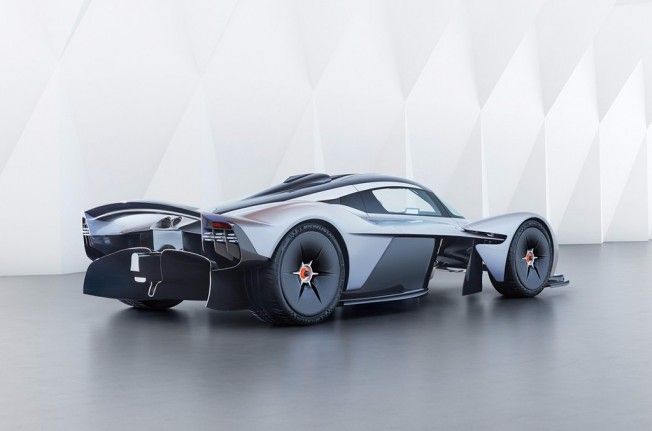 Aston Martin Valkyrie - posterior