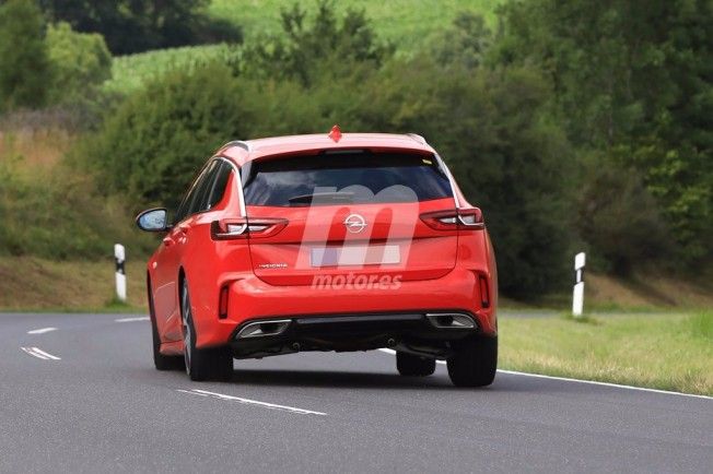 Opel Insignia Sports Tourer GSi 2018 - foto espía posterior