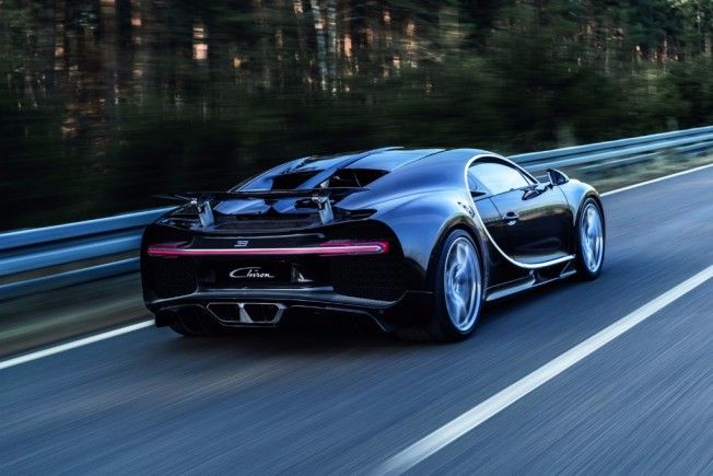 Bugatti Chiron - posterior