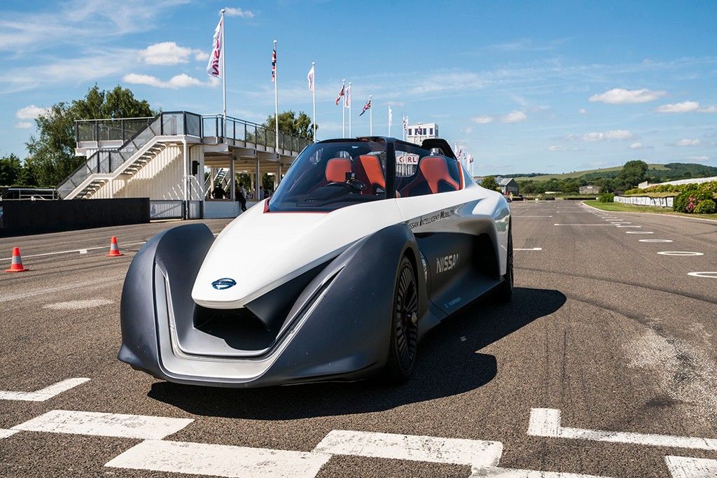 Prueba Nissan BladeGlider, probando el futuro