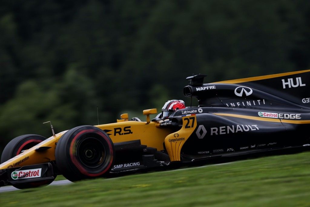 Renault no arranca con buen pie y se aleja del 'top ten'