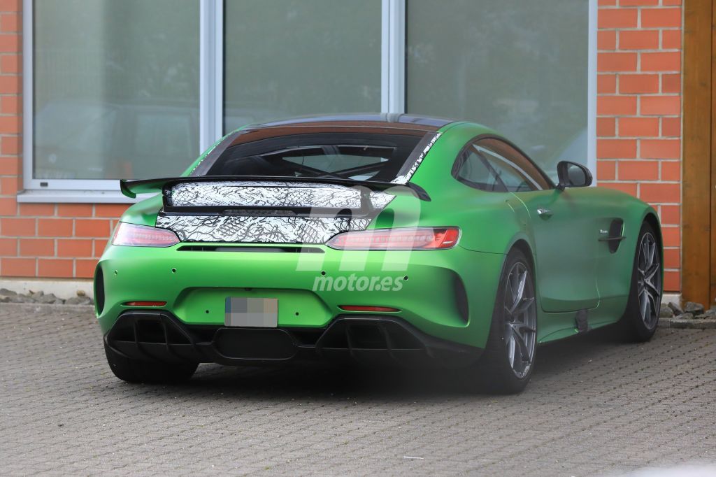 Mercedes-AMG GT R Lightweight: primeras imágenes del AMG GT más radical