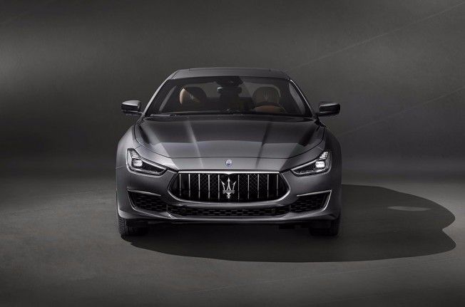 Maserati Ghibli GranLusso 2018 - frontal