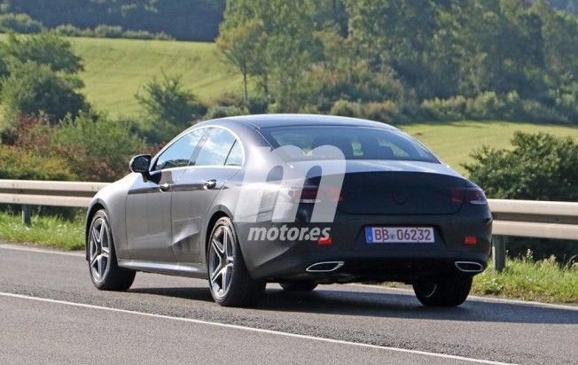 Mercedes Clase CLS 2018 - foto espía posterior