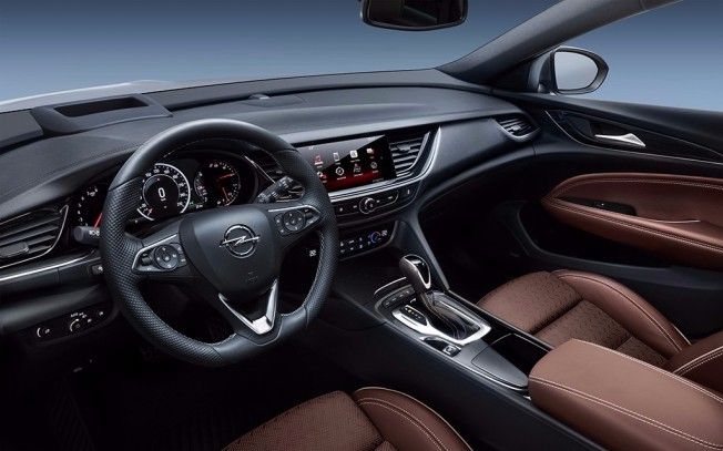 Opel Insignia Country Tourer 2018 - interior