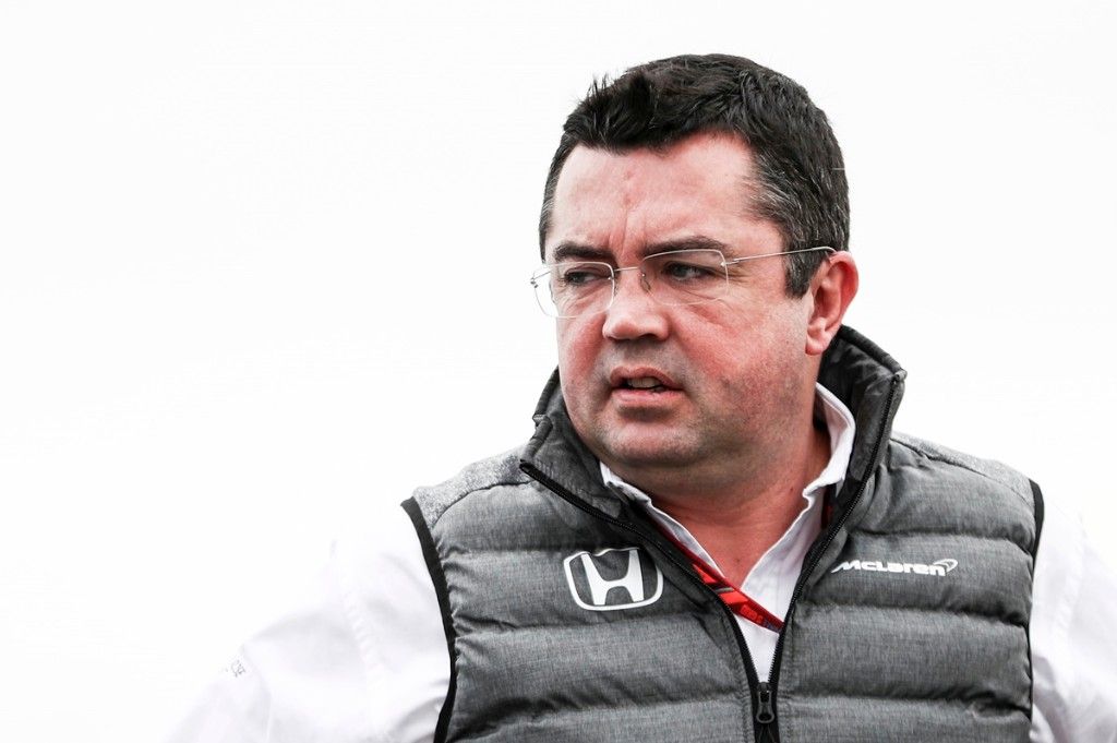 Boullier espera que Honda no arruine sus opciones de puntuar en Singapur