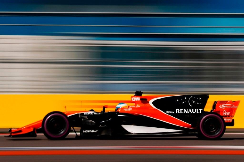 Once hombres y una misión: ganar con McLaren-Renault