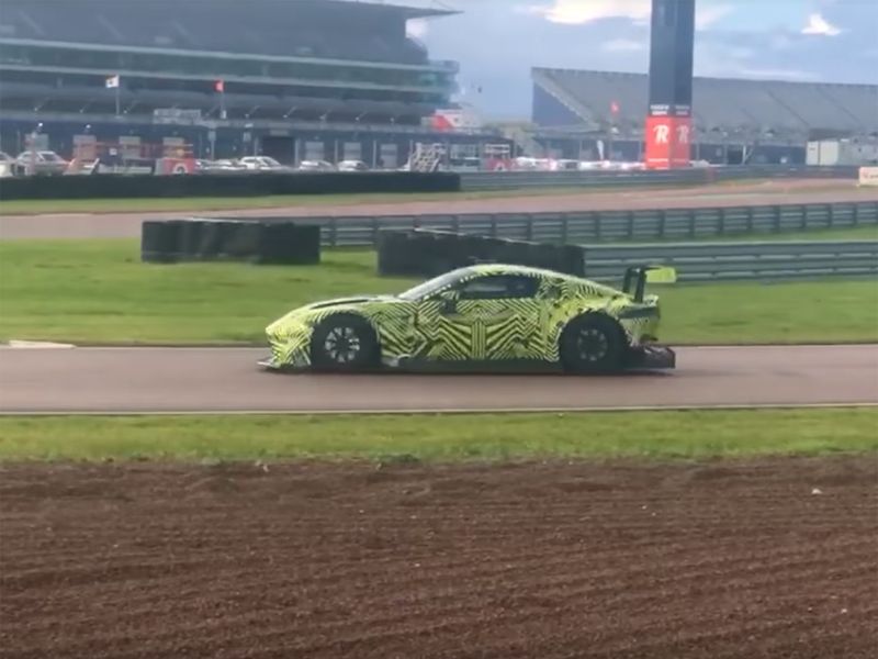 Imágenes espía del Aston Martin Vantage GTE 2018