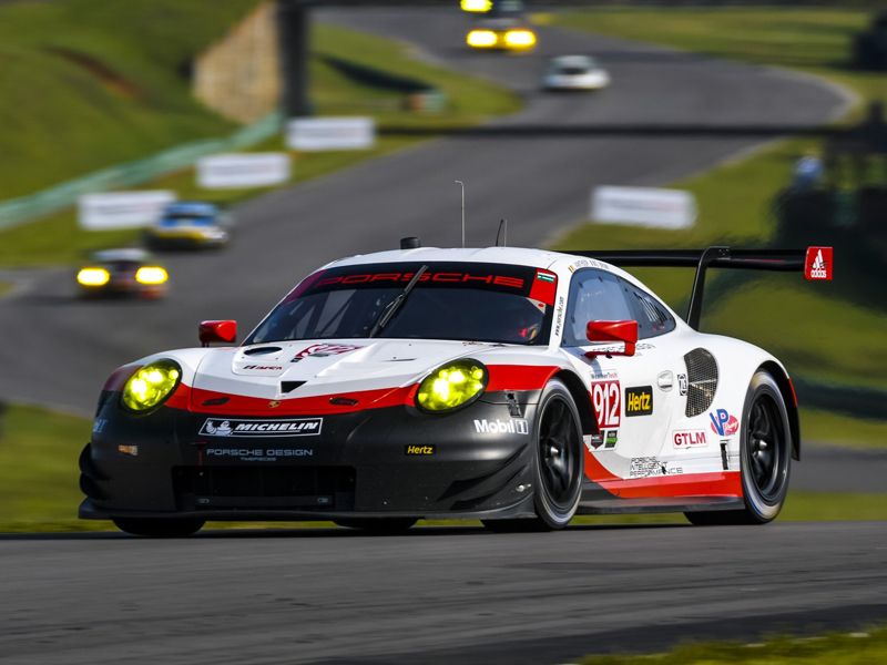 Tandy y Bamber refuerzan a Porsche en Petit Le Mans