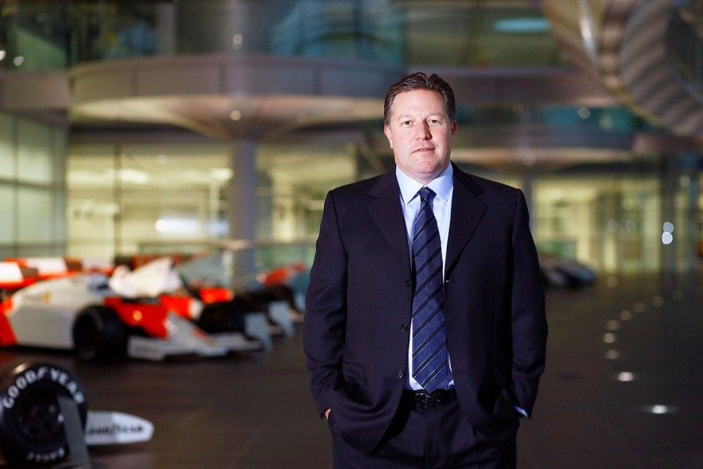Zak Brown: "En McLaren somos fans del tope presupuestario"