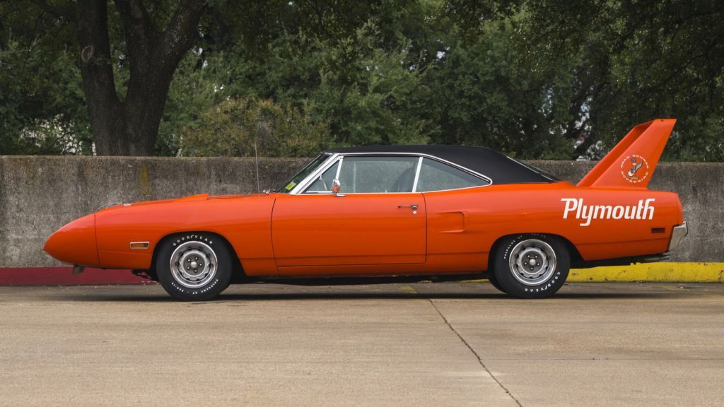 Espectacular Plymouth Superbird de 1970 sin restaurar a subasta