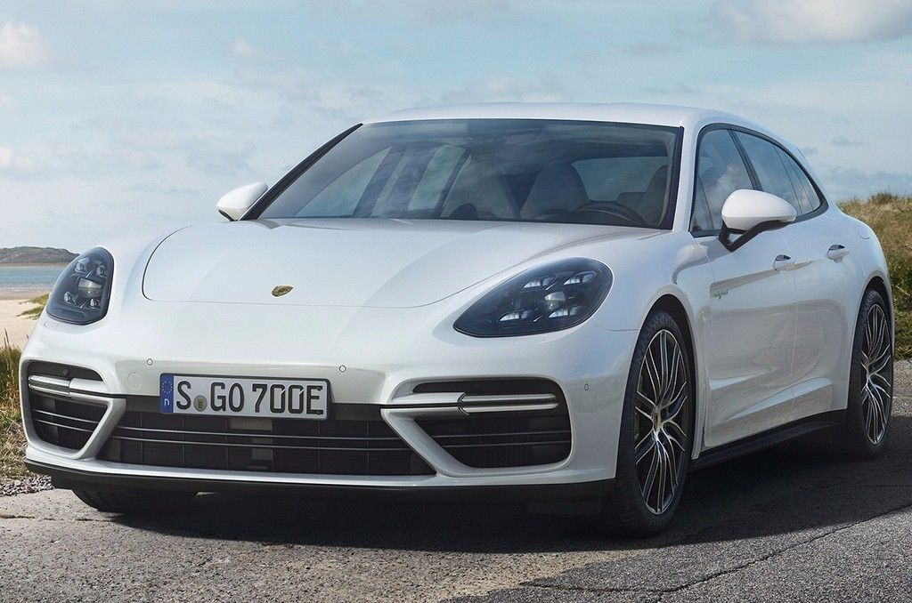 Porsche Panamera Turbo S E-Hybrid Sport Turismo: potencia y movilidad eléctrica