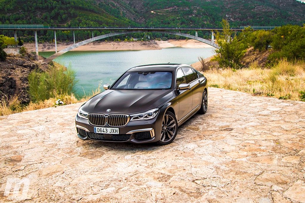 Prueba BMW 760Li, más allá del carácter premium