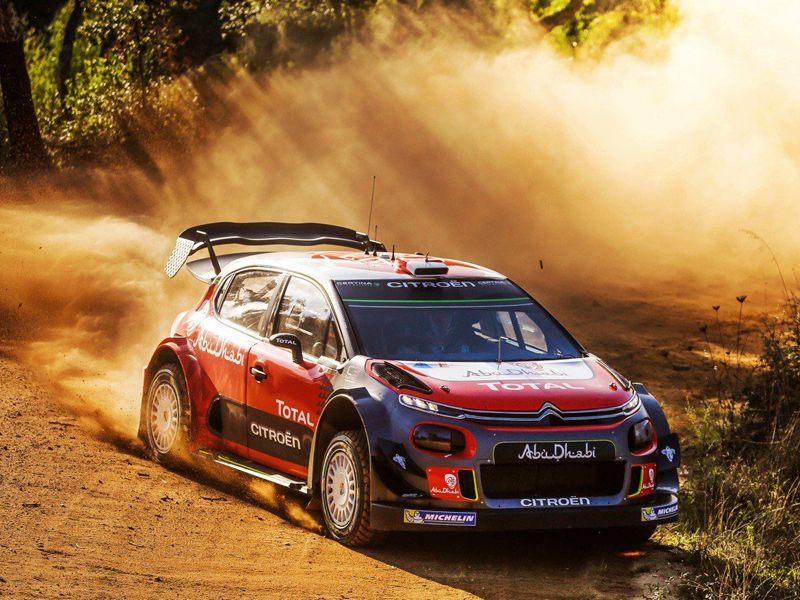 Sébastien Loeb evalúa el Citroën C3 WRC en Girona