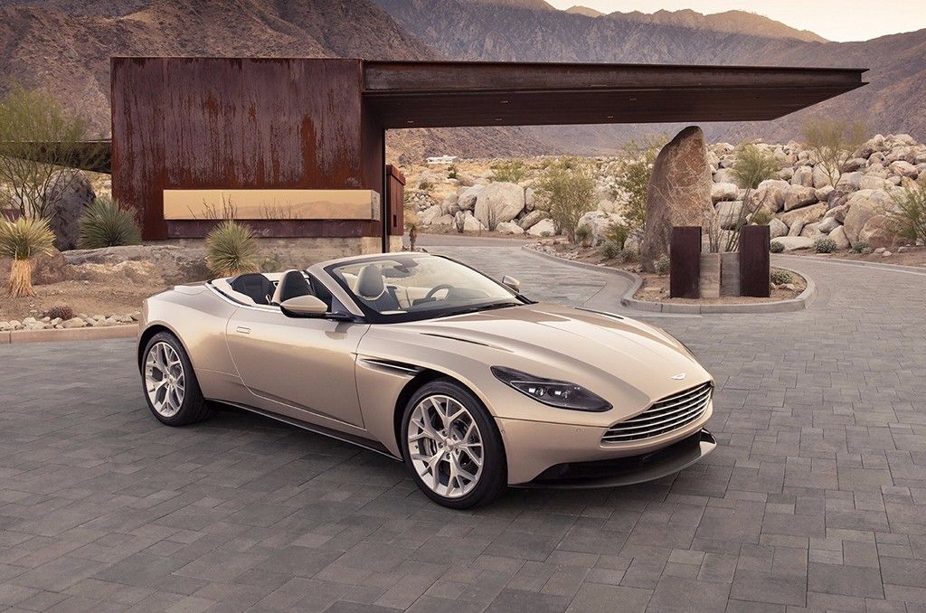 Aston Martin DB11 Volante 2018: elegancia y distinción a cielo abierto