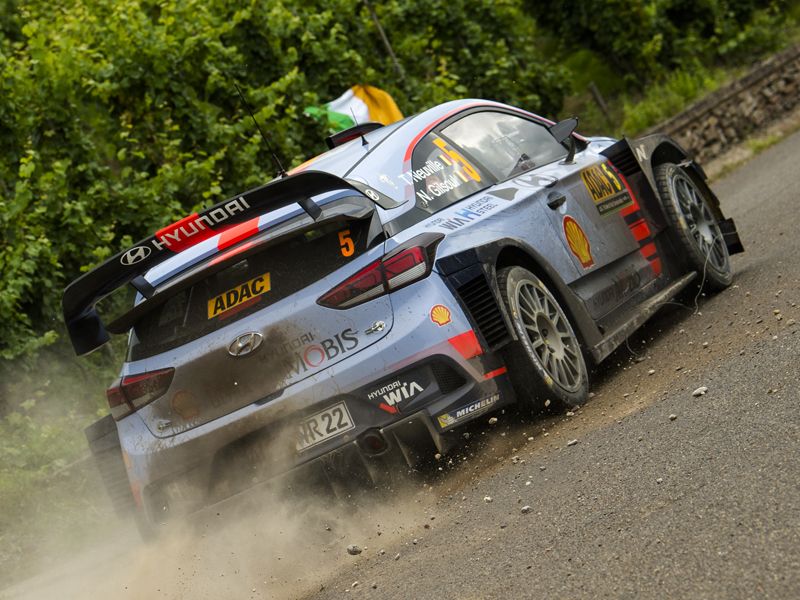 Dani Sordo hace de anfitrión en el Rally de Catalunya