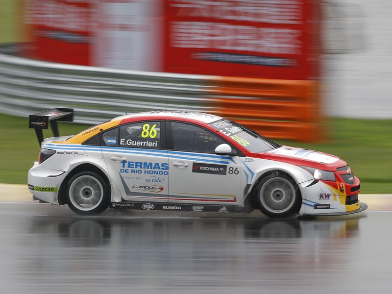 Guerrieri vence en la Opening Race del WTCC en Ningbo