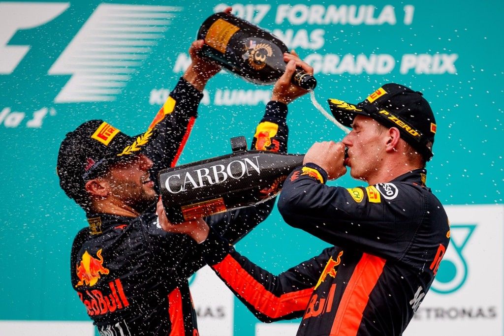 Horner sugiere que habrían ganado igualmente con los dos Ferrari en parrilla