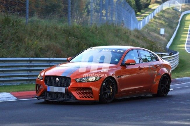 Jaguar XE SV Project 8 - foto espía en Nürburgring