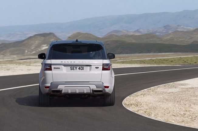 Range Rover Sport P400e - posterior