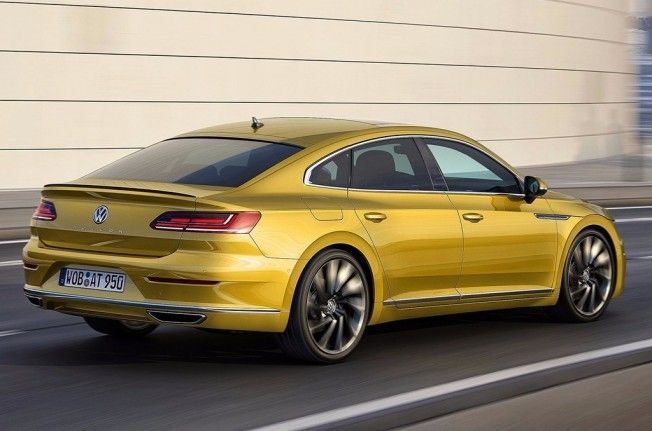 Volkswagen Arteon R-Line - posterior