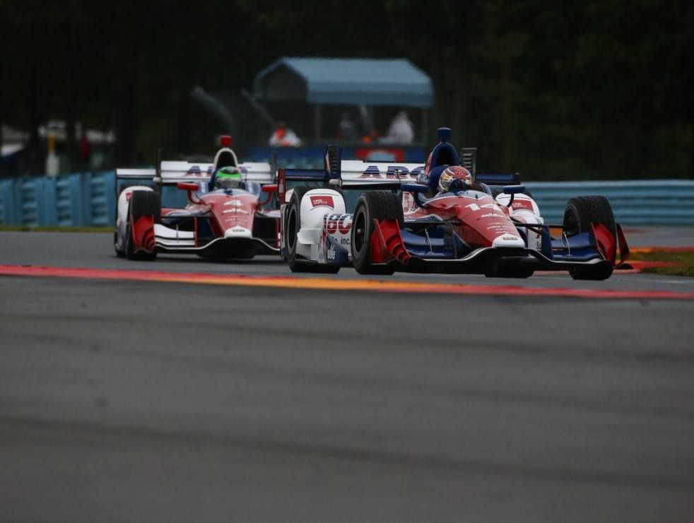 Nueva revolución en Foyt: ni Conor Daly ni Carlos Muñoz renuevan