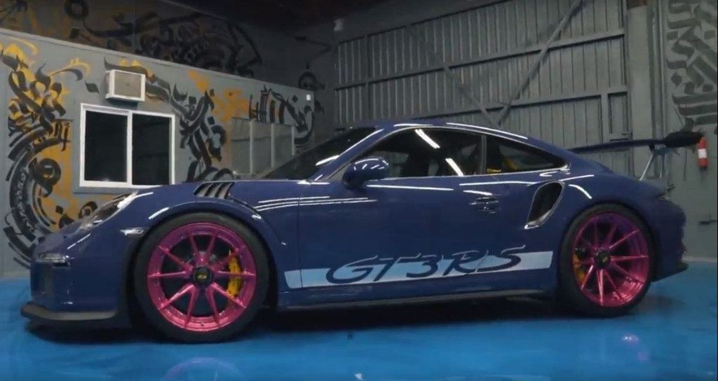 El llamativo Porsche 911 GT3 RS de ADV.1 Wheels para el SEMA 2017