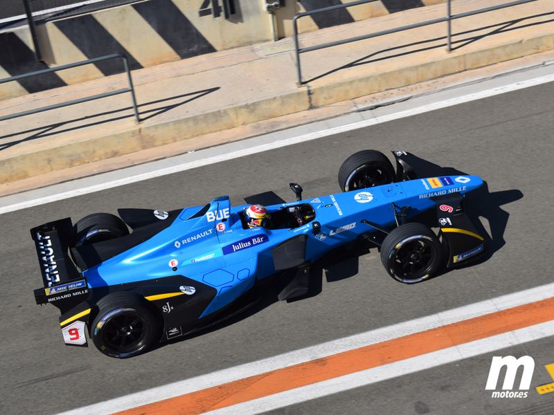 Buemi manda en el segundo día del test de Fórmula E