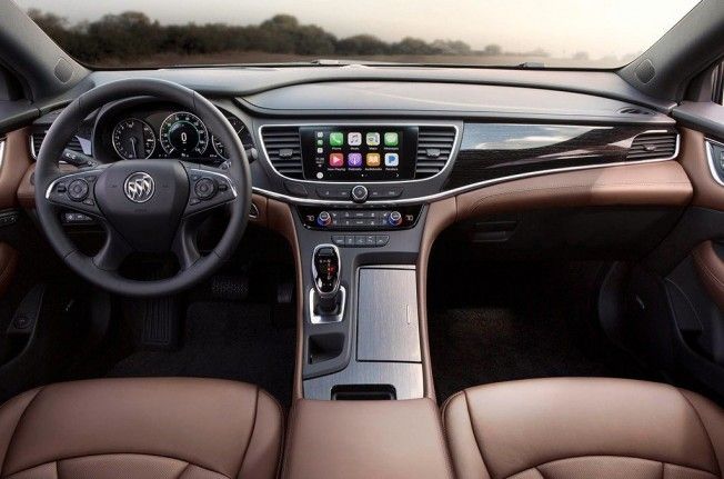 Buick LaCrosse Avenir - interior