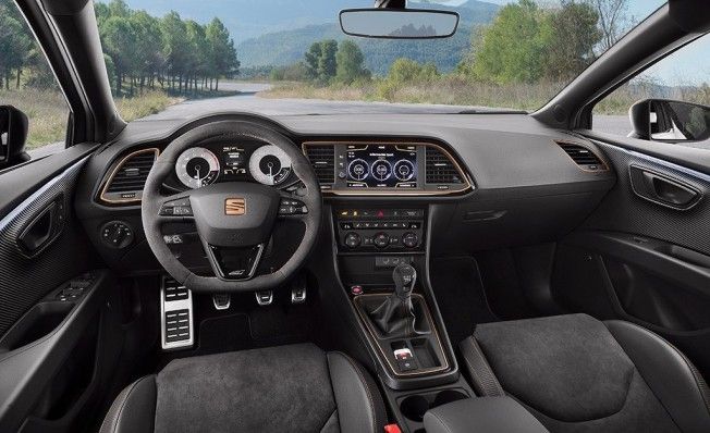 SEAT León Cupra R - interior