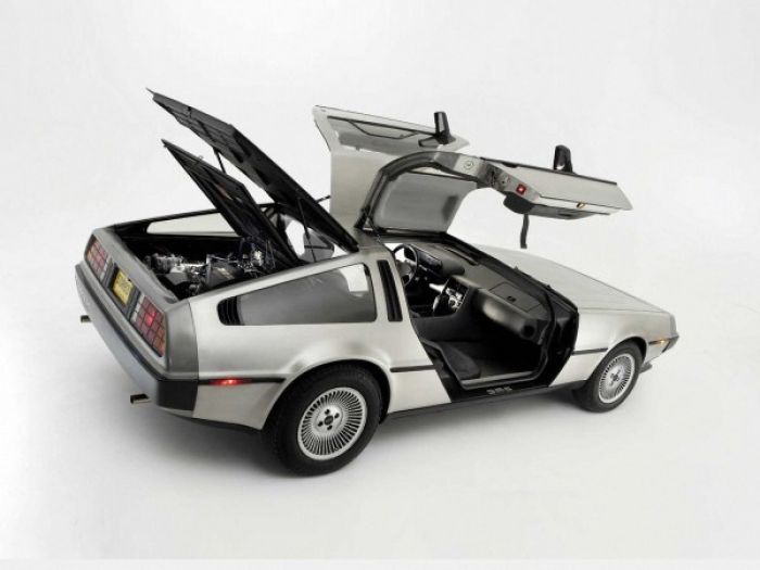 Los nuevos DeLorean DMC-12 retrasados por culpa de la EPA y la NHTSA