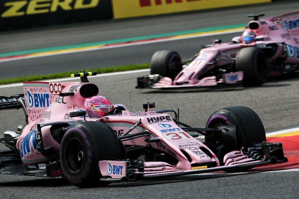 Ocon pidió consejo a Mercedes tras su roce con Pérez