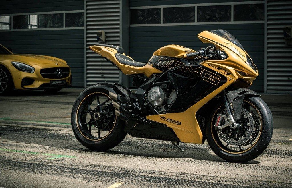 Mercedes sale finalmente del accionariado de MV Agusta