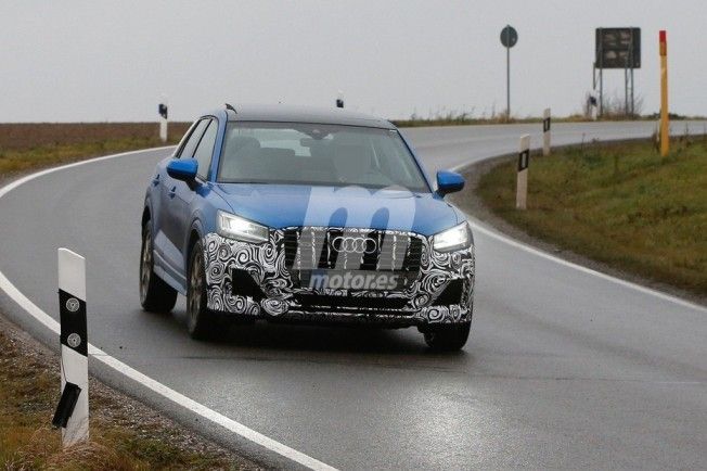 Audi SQ2 2018 - foto espía  frontal