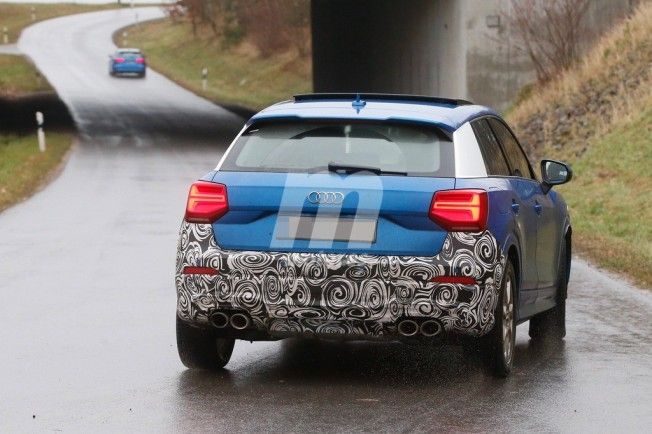 Audi SQ2 2018 - foto espía posterior