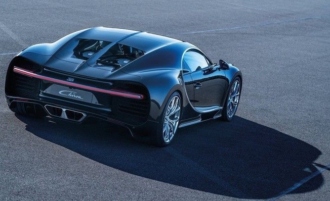 Bugatti Chiron - posterior