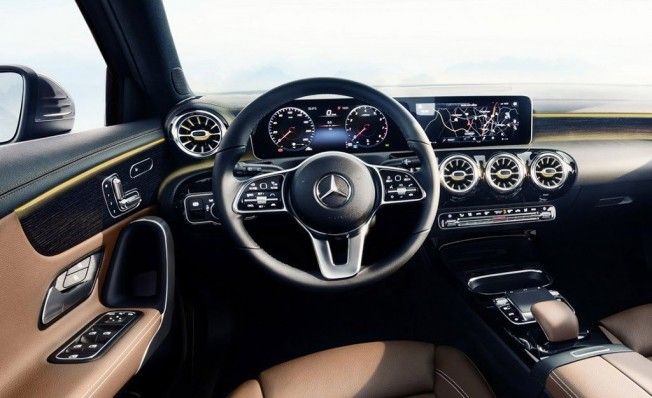 Mercedes Clase A 2018 - interior